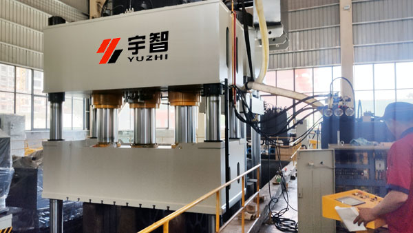 1500噸四柱液壓機