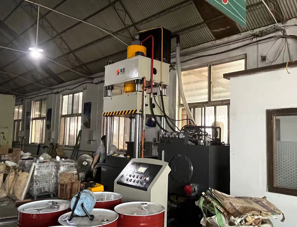 液壓墊拉伸成型專用液壓機